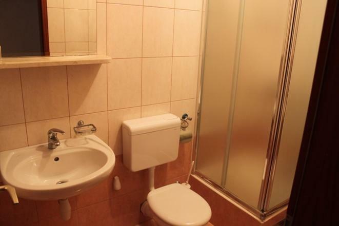 Apartment Irena Bol Bagian luar foto